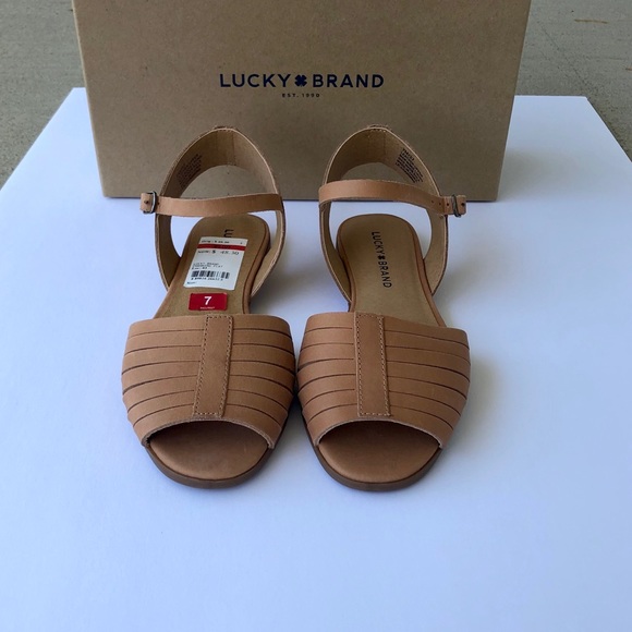 Lucky Brand Shoes - NWT Lucky Brand Channing Flat